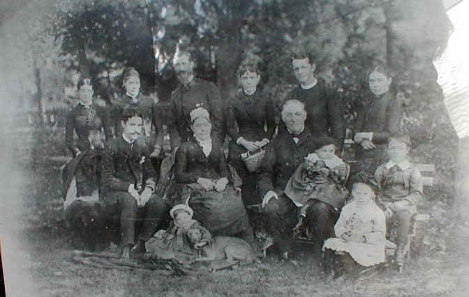 Senator and Mrs. Barnum and family